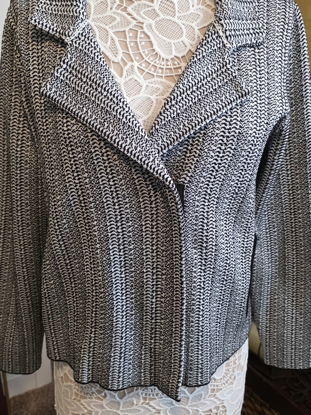 Black & White Knit Blazer Jacket